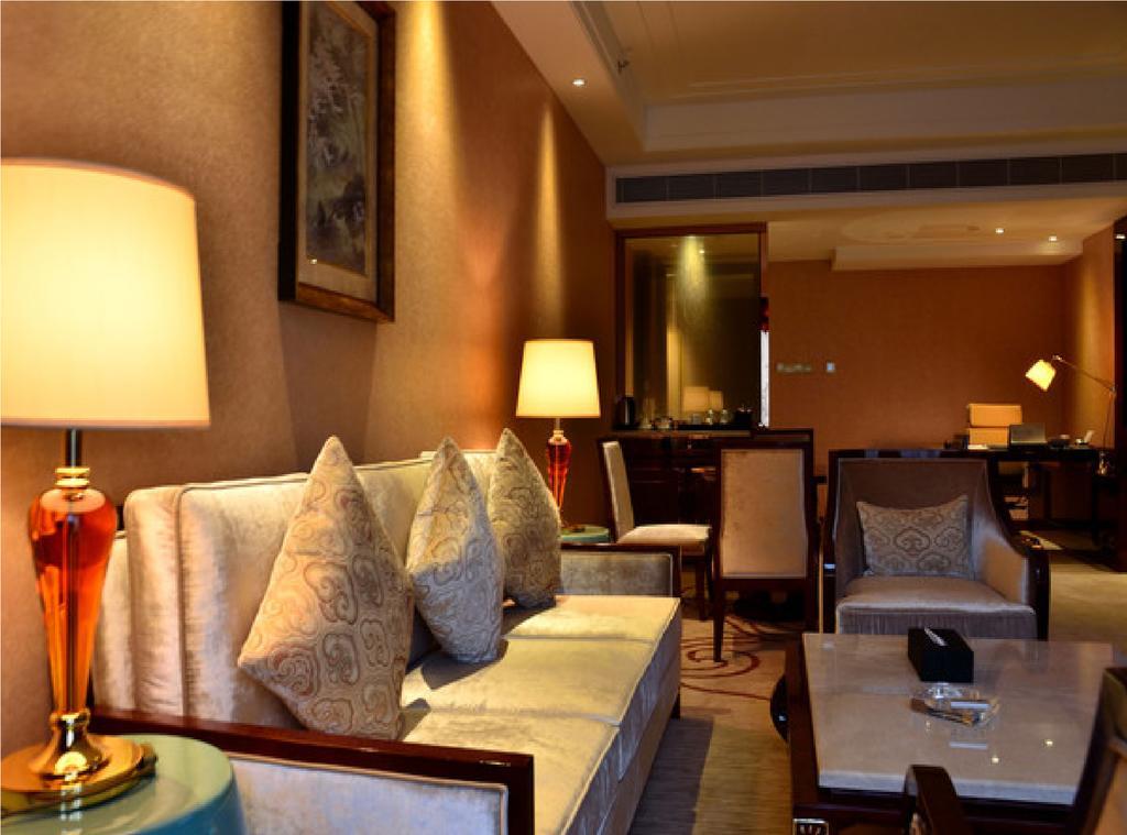 Embassador International Hotel Xi'an  Exterior photo